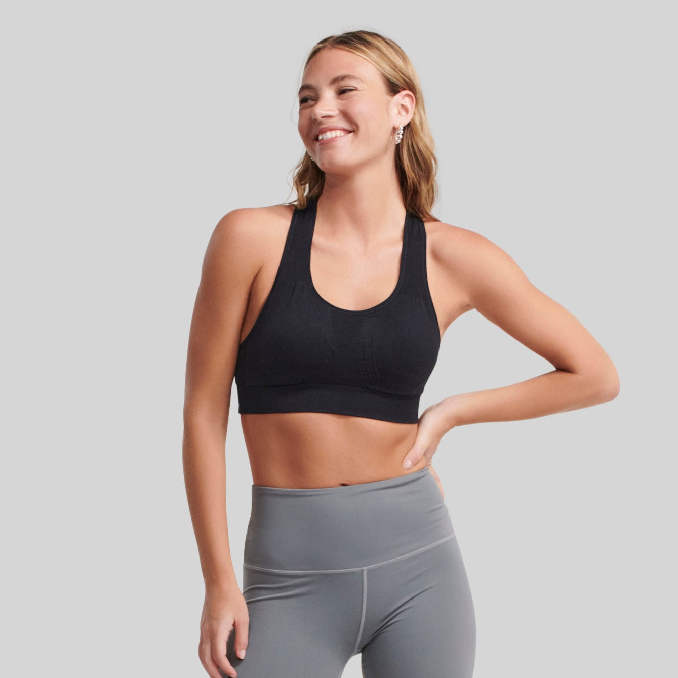 1143 The Flex Sports Bra (Removable Pads)