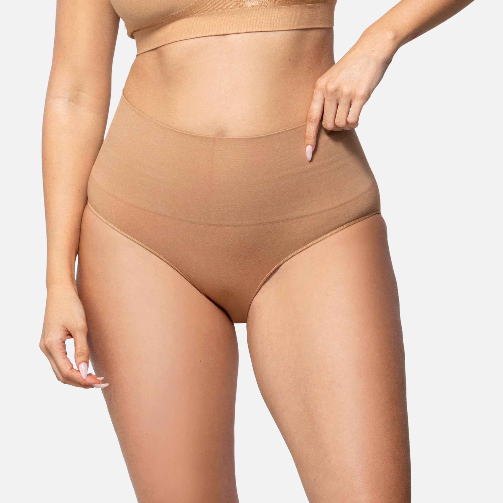 308 Smoothing At Waist Brief