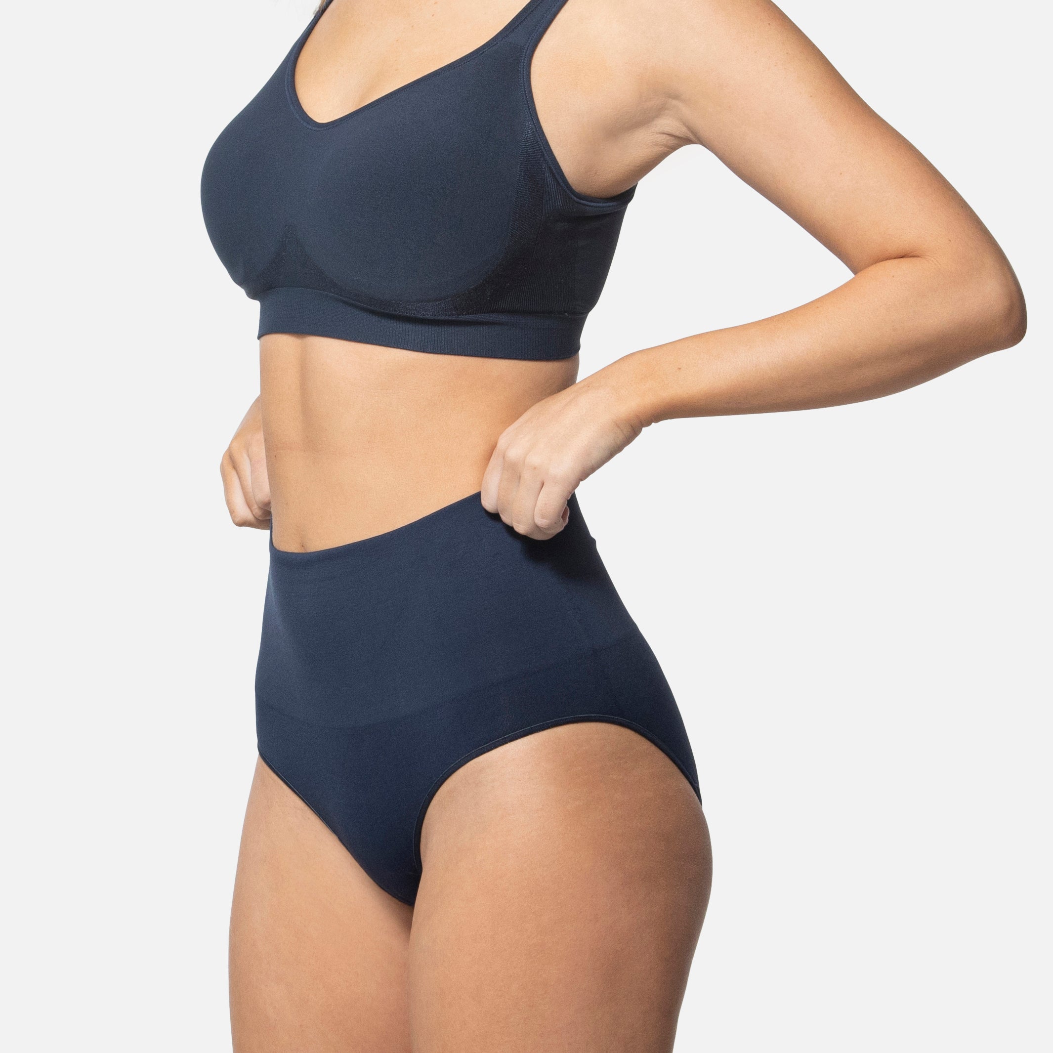 308 Smoothing At Waist Brief