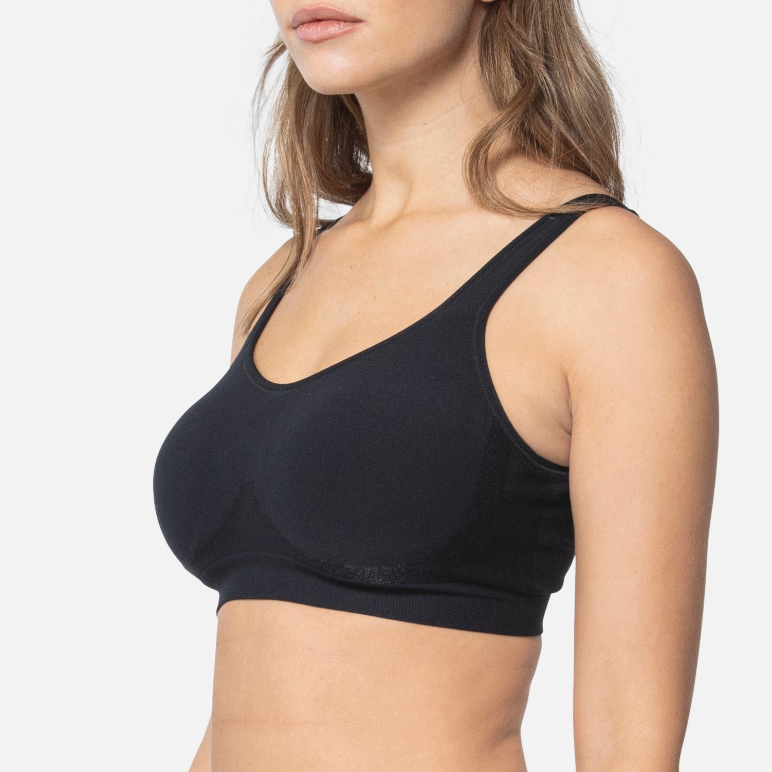 459 The Comfort Shaping Bra with Adjustable Straps