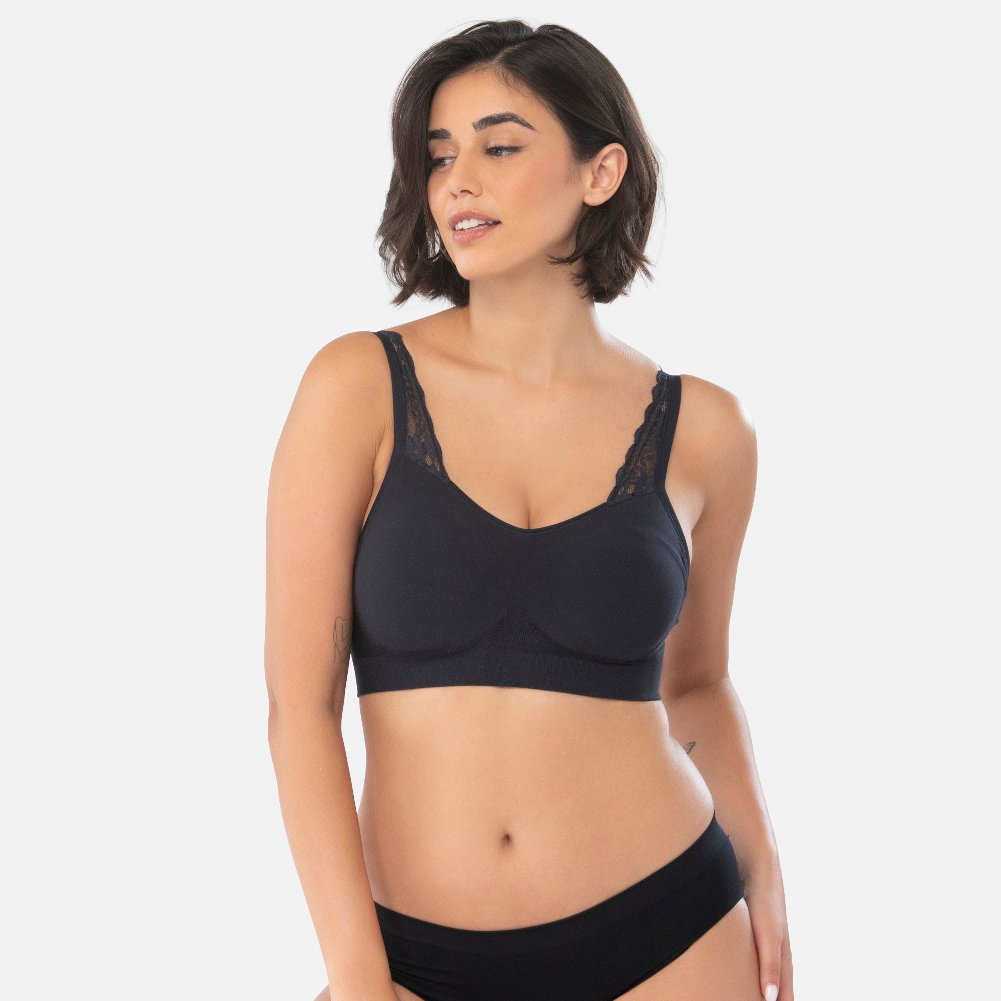 445 The Comfort Bra (Lace Straps)