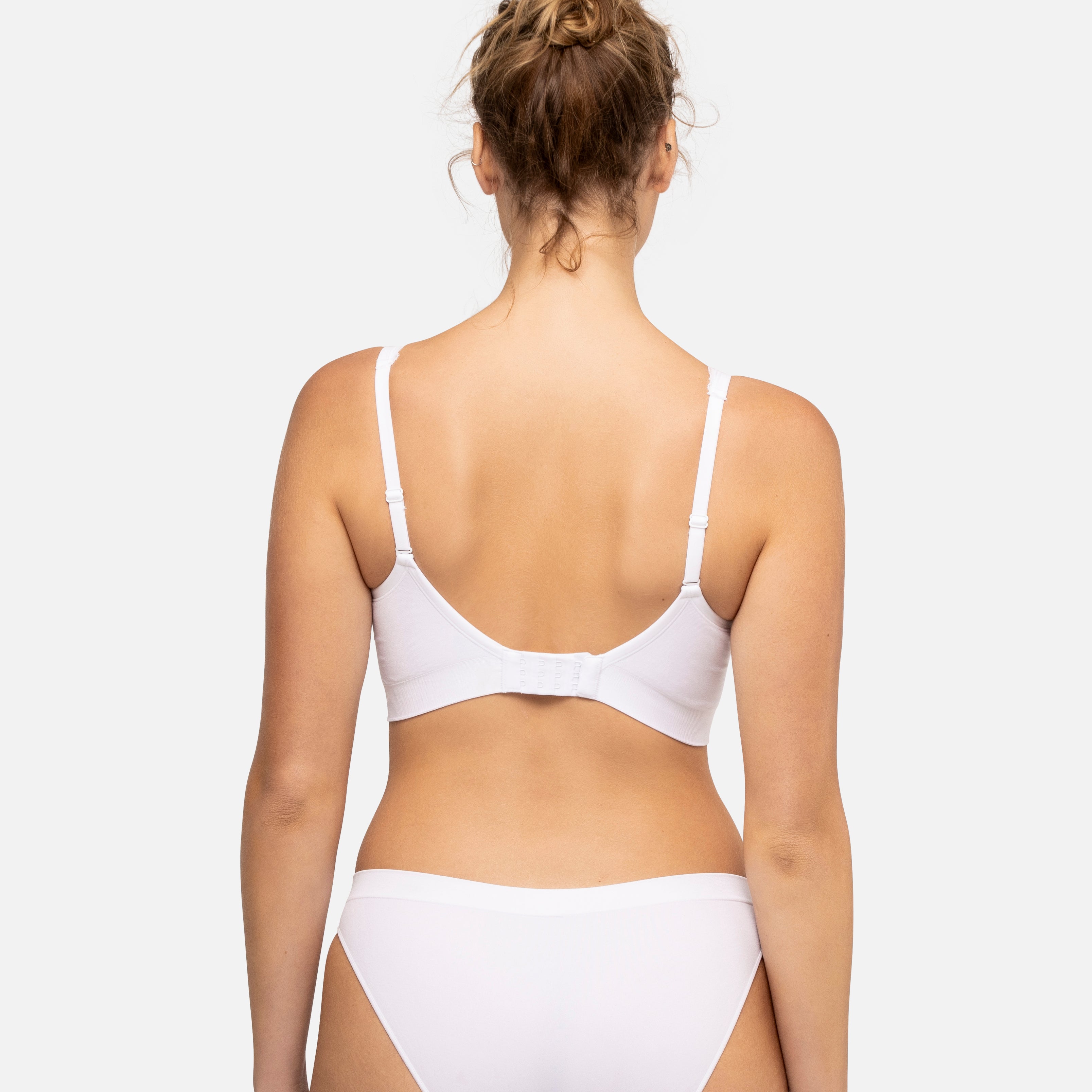 445 The Comfort Bra (Lace Straps)