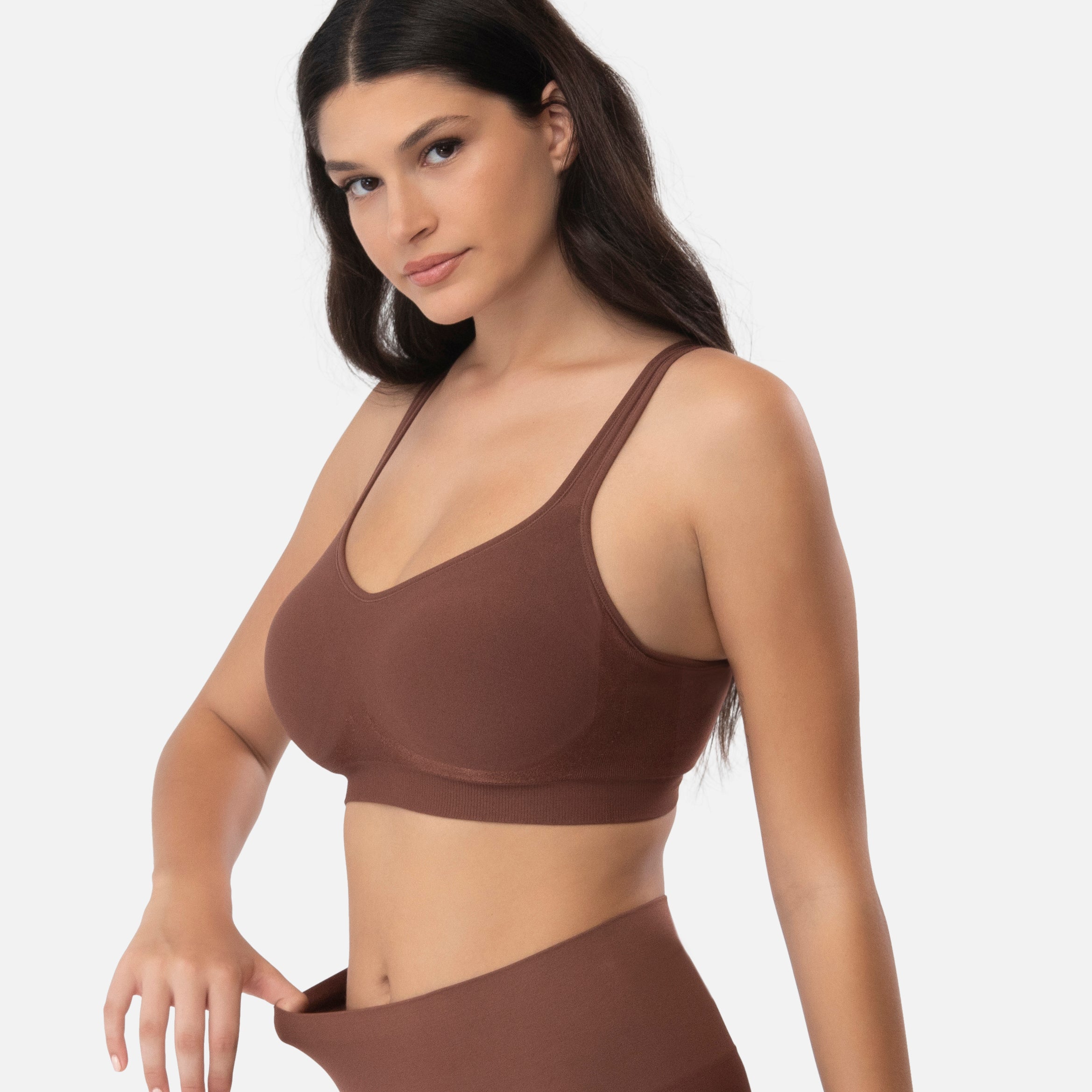 459 The Comfort Shaping Bra with Adjustable Straps