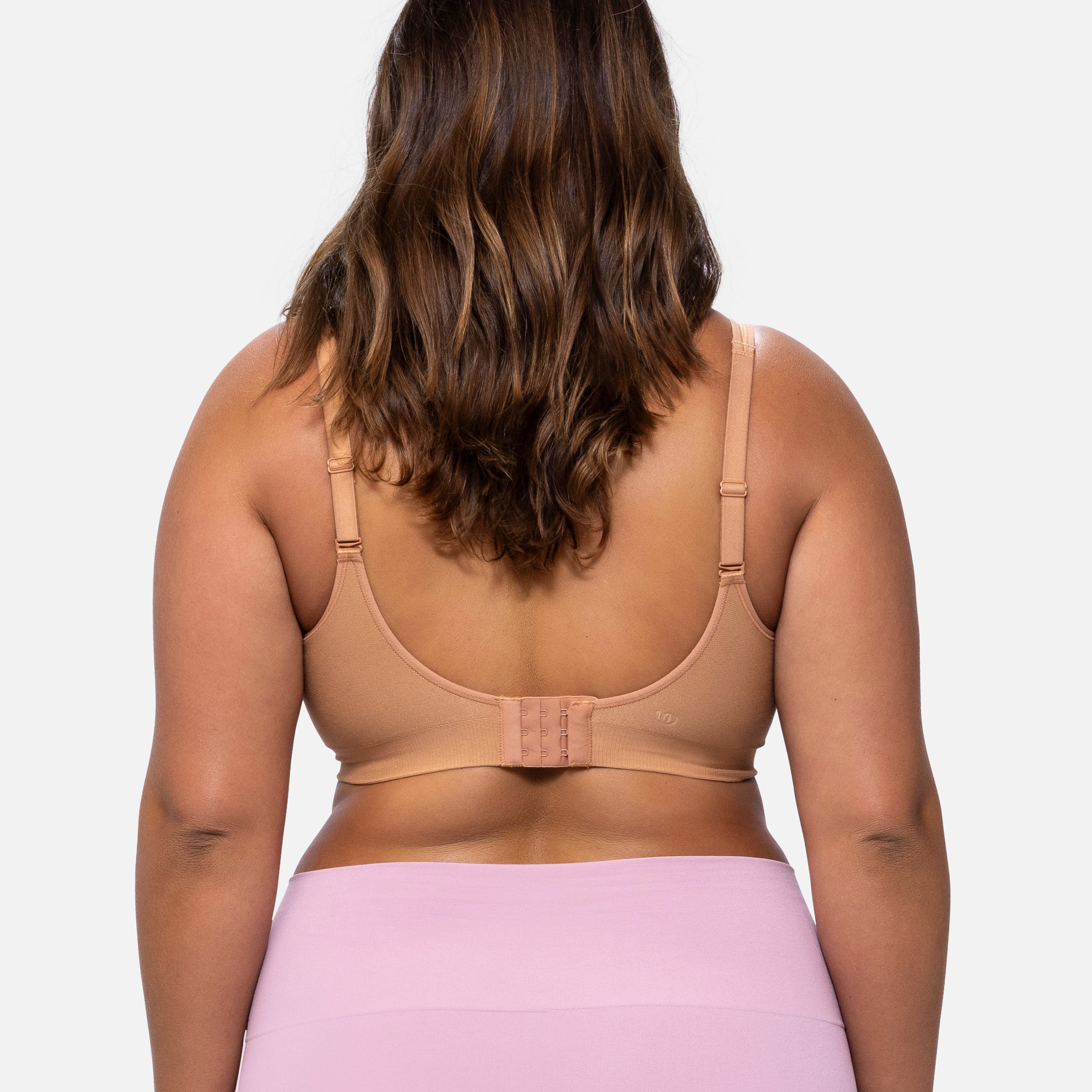 459 The Comfort Shaping Bra with Adjustable Straps