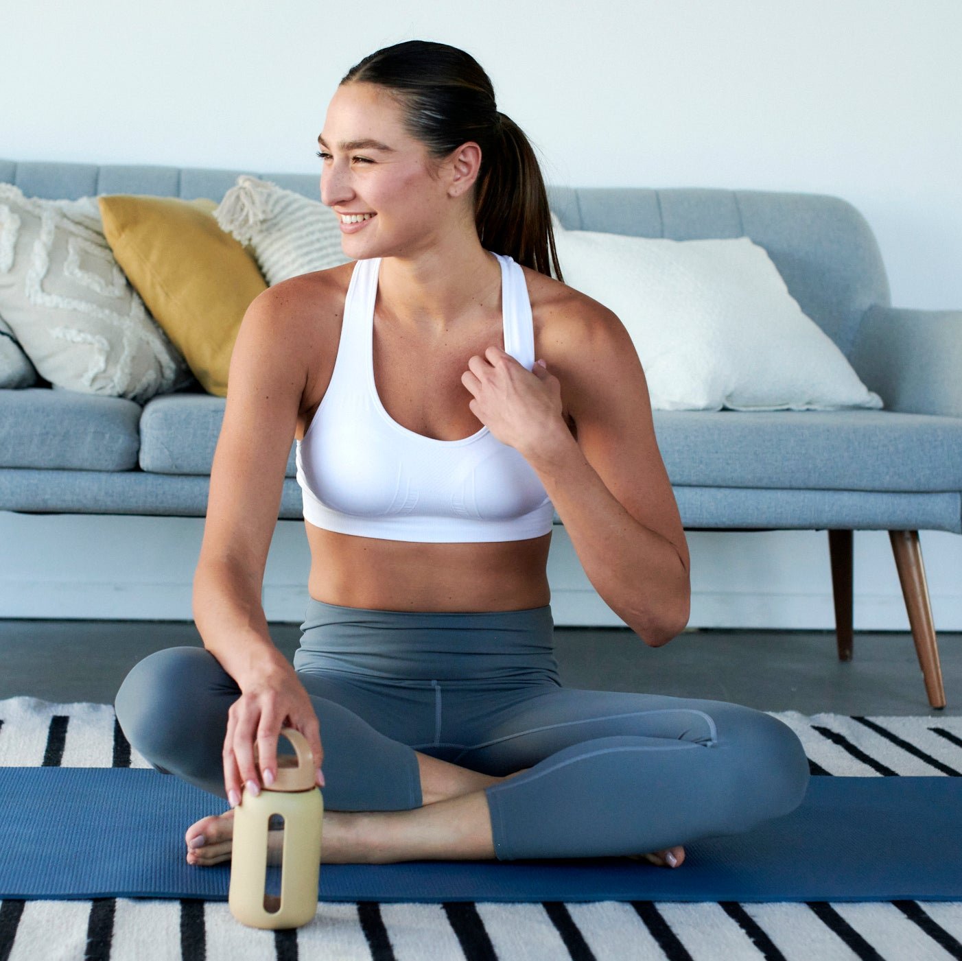 1145 The Nowsunday Racerback Sports Bra (Sewn In Pads)