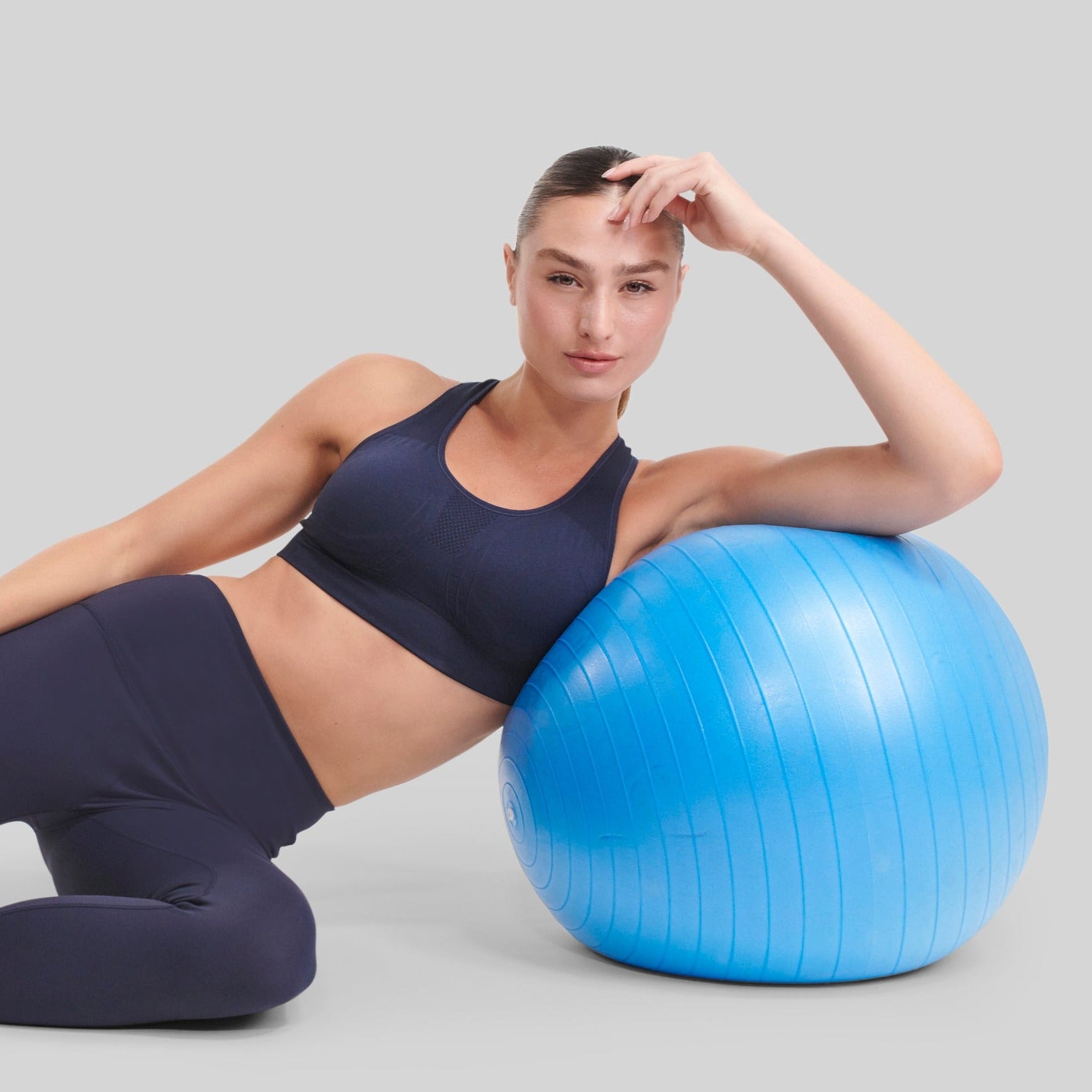 1145 The Nowsunday Racerback Sports Bra (Sewn In Pads)