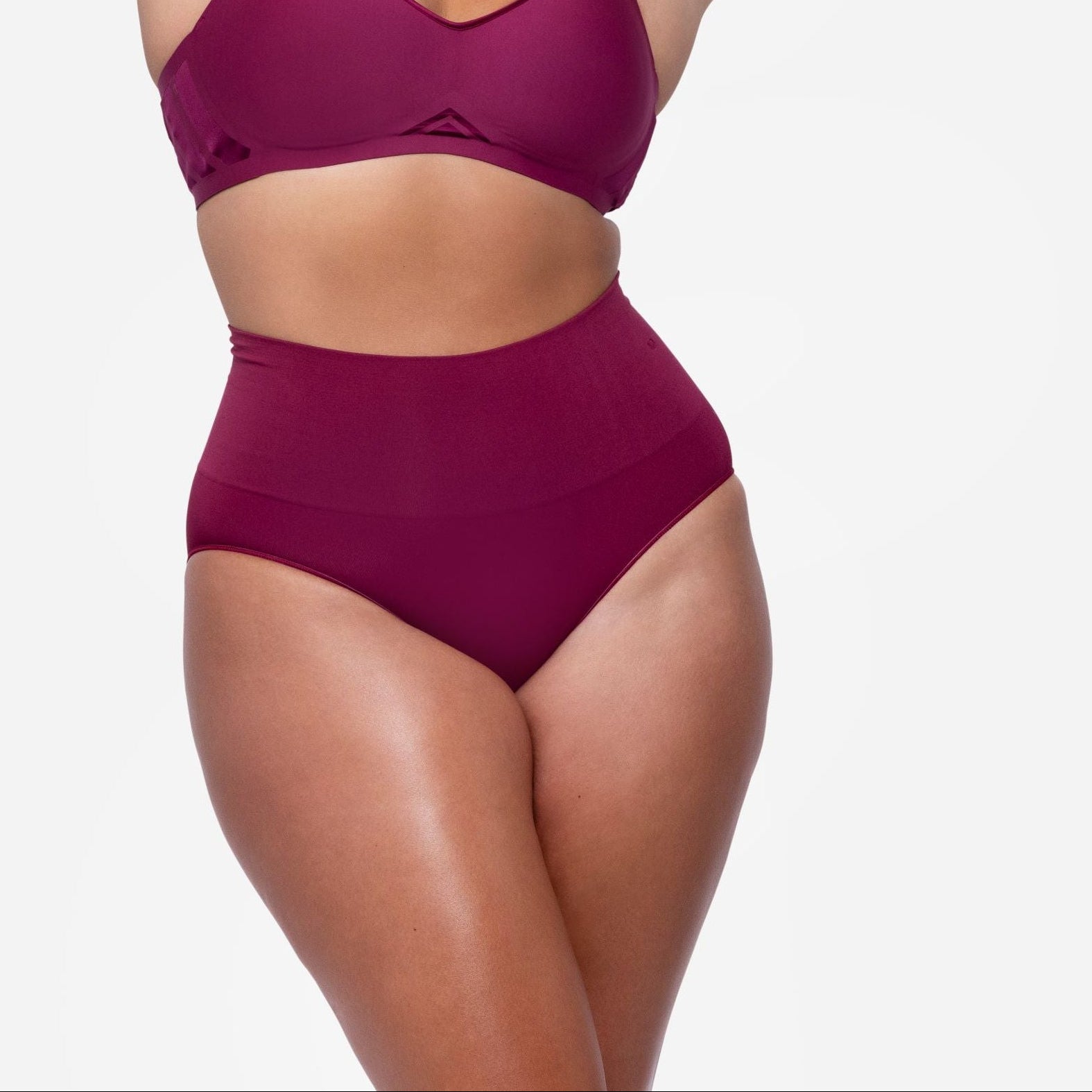 308 Smoothing At Waist Brief