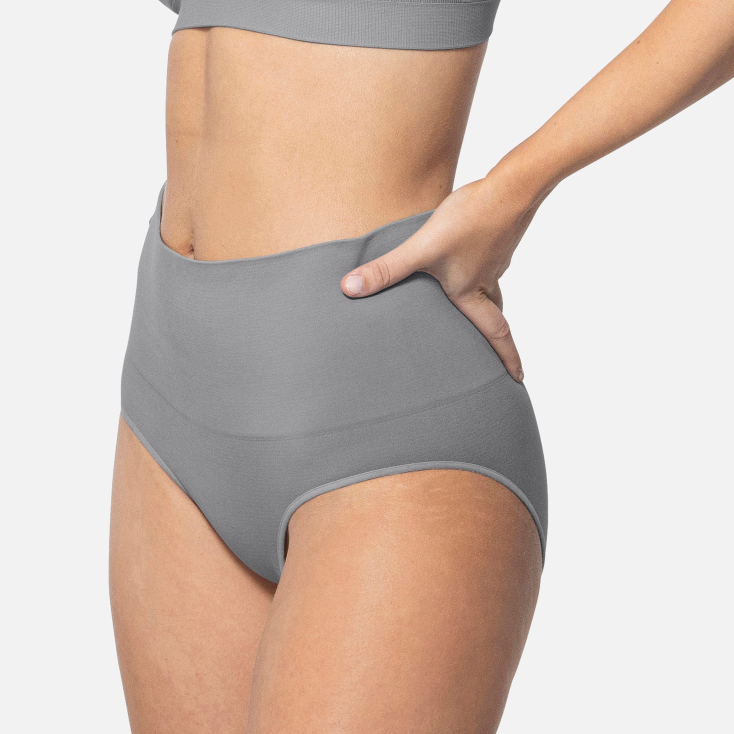 Smoothing At Waist Brief