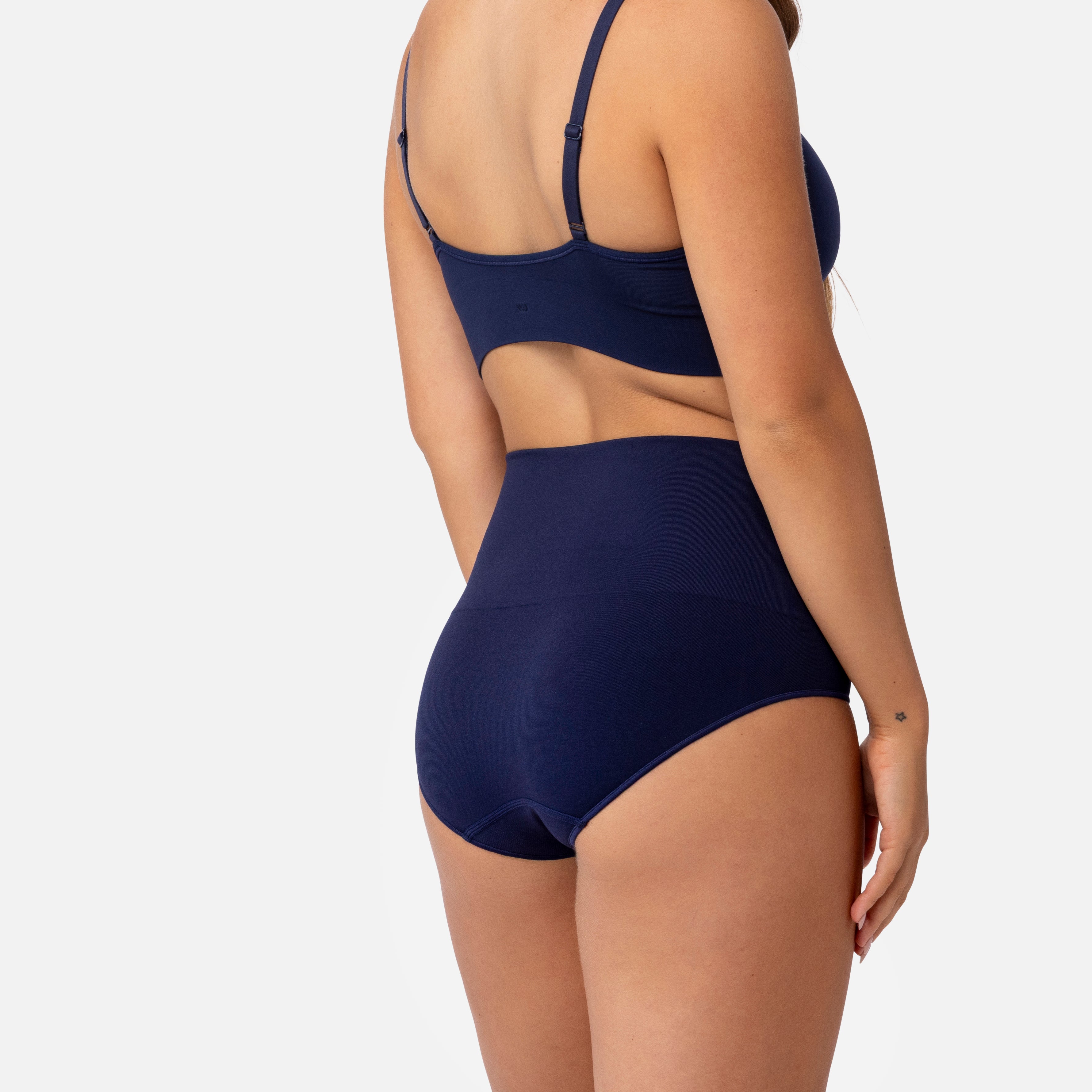 308 Smoothing At Waist Brief