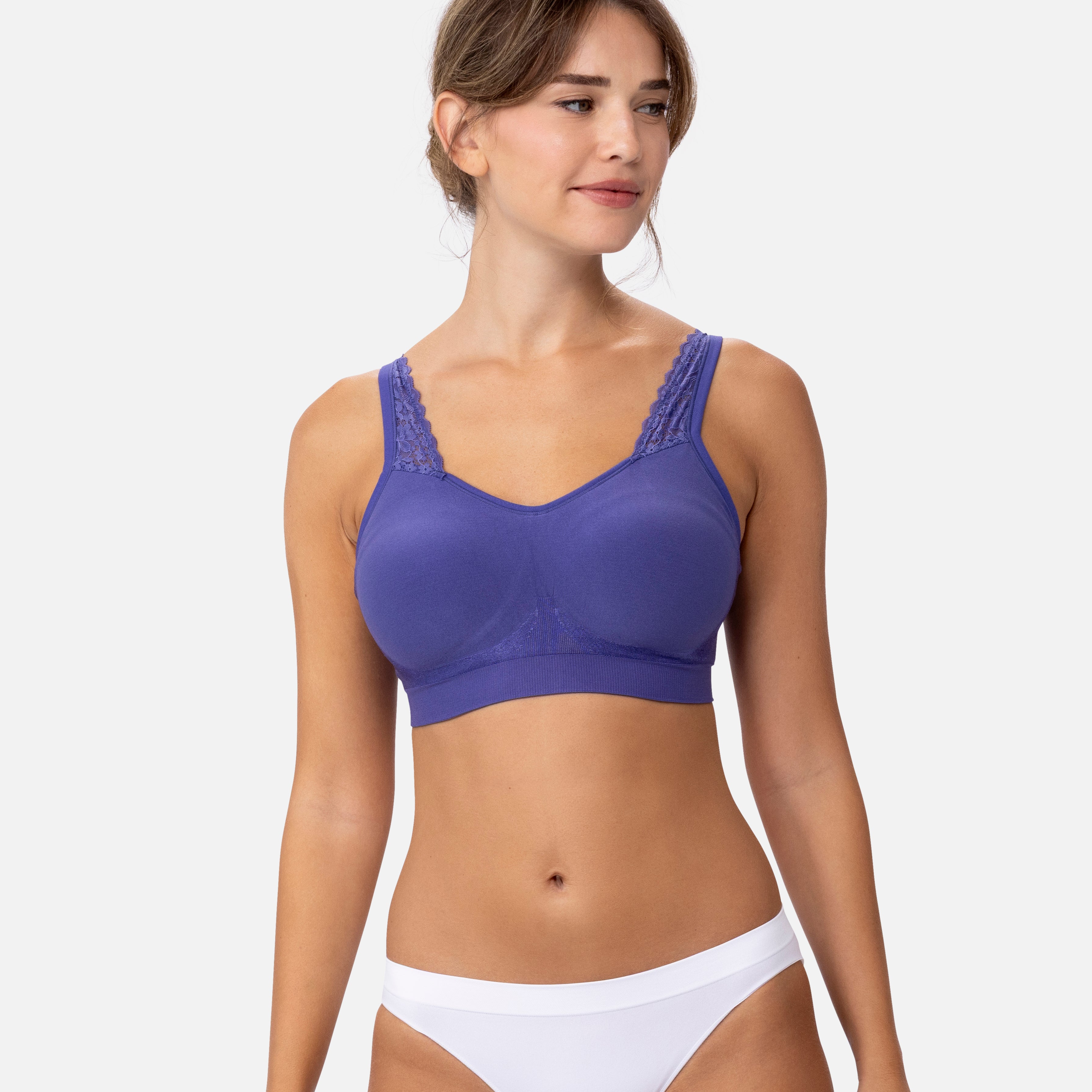 445 The Comfort Bra (Lace Straps)