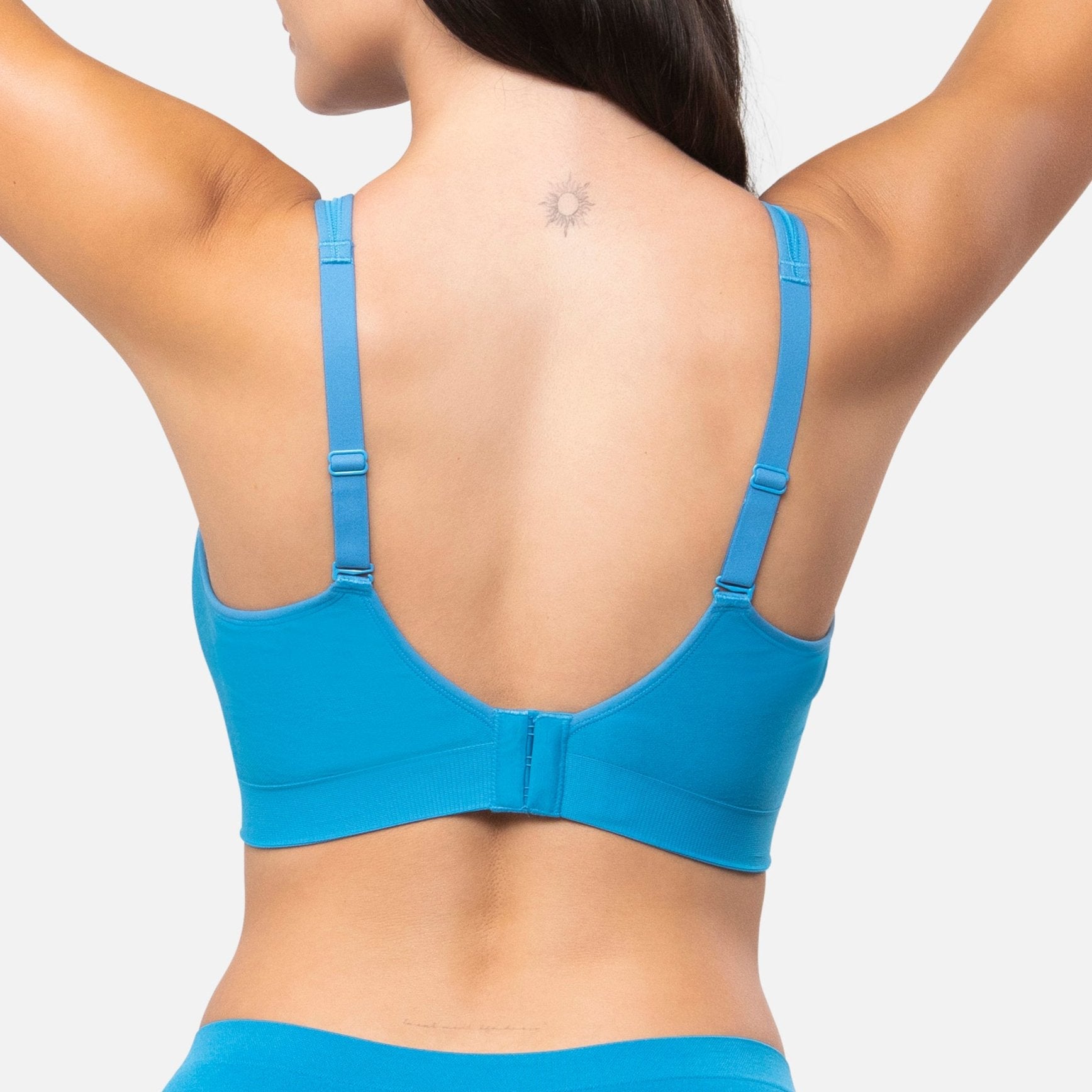 The Comfort Shaping Bra with Adjustable Straps