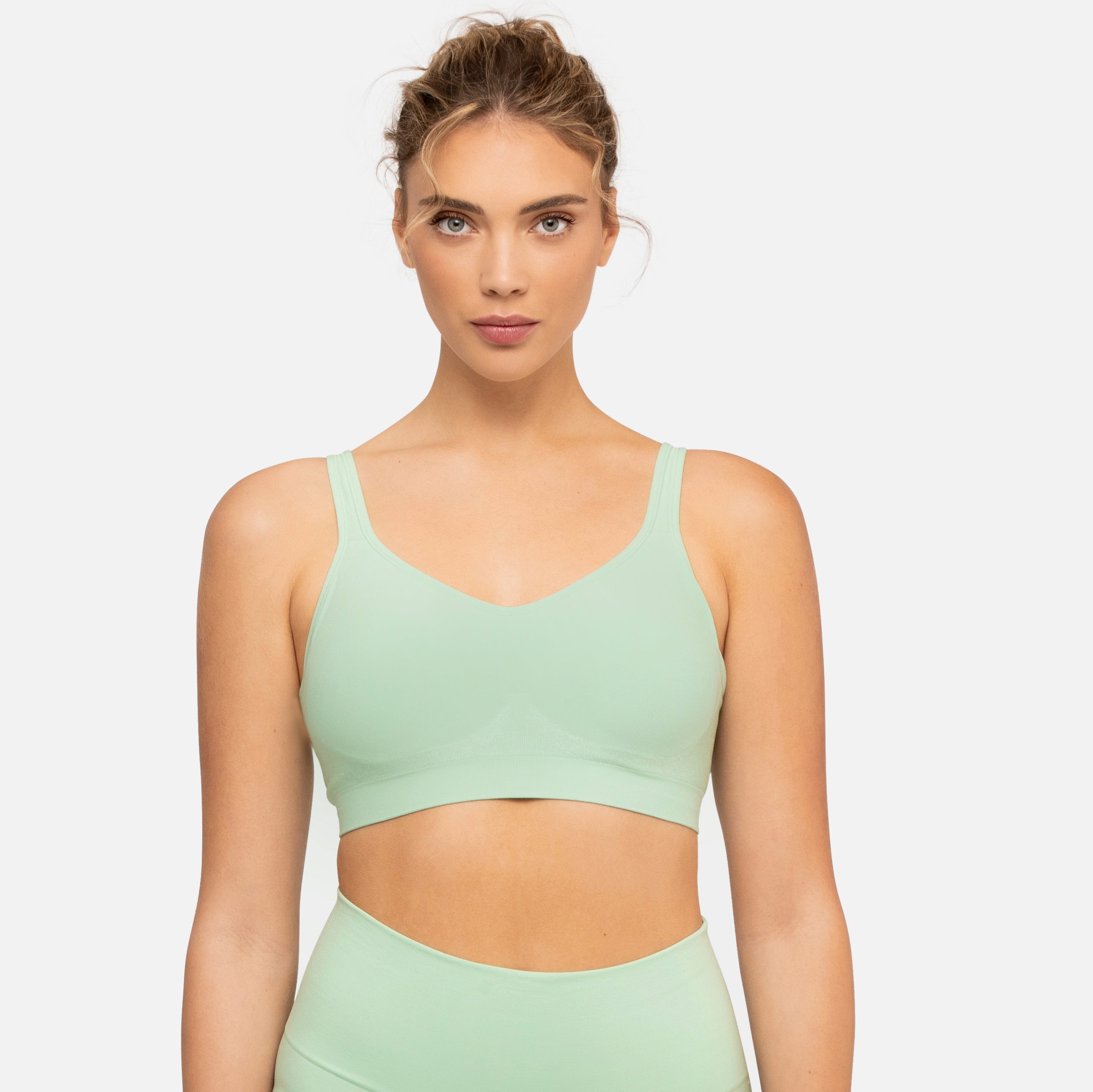 The Comfort Shaping Bra with Adjustable Straps