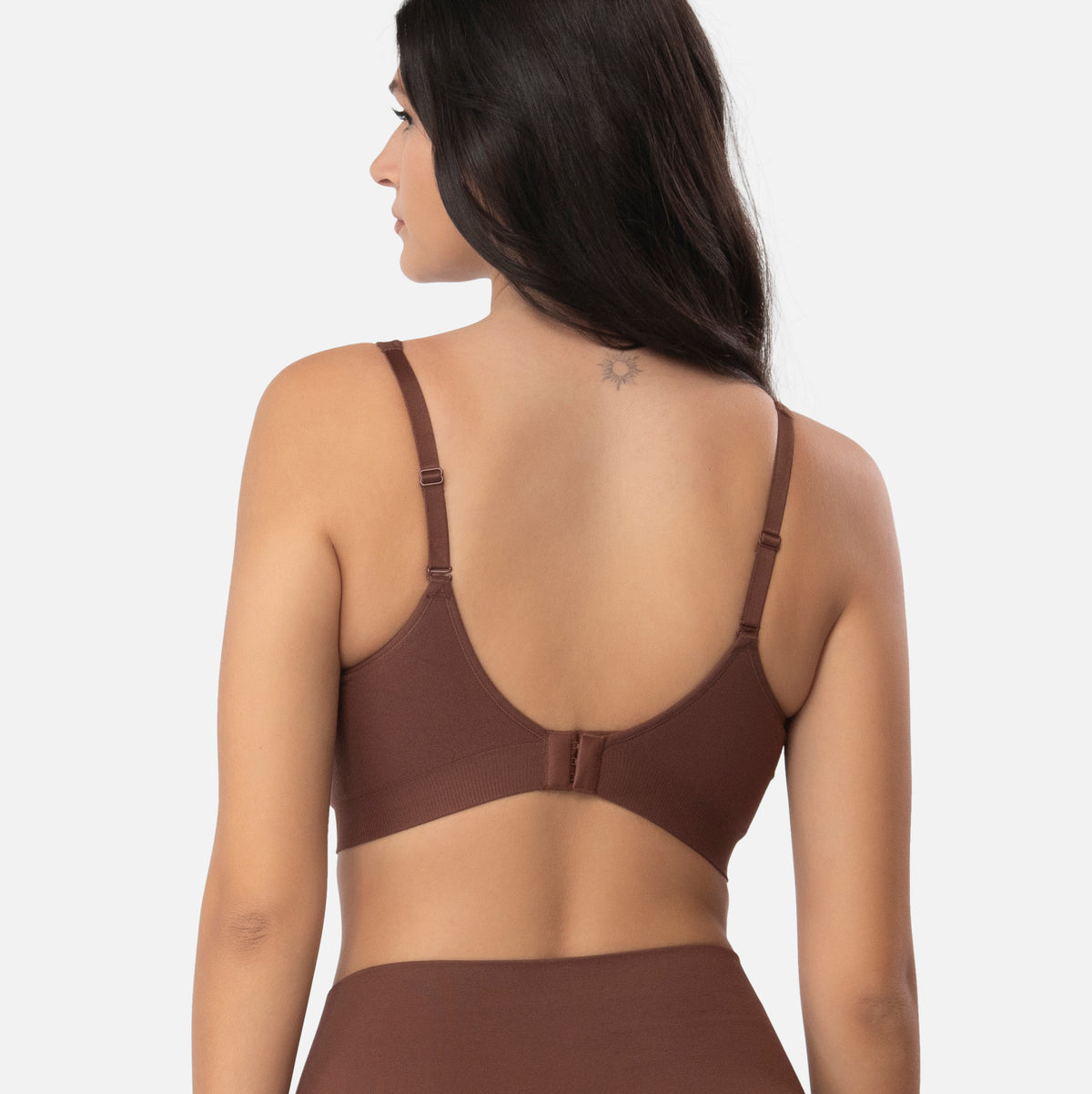 459 The Comfort Shaping Bra with Adjustable Straps